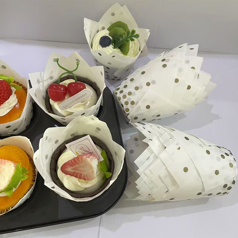 Kitchen Paper For Baking - 50 Adet/100 Adet Altın Nokta Lale